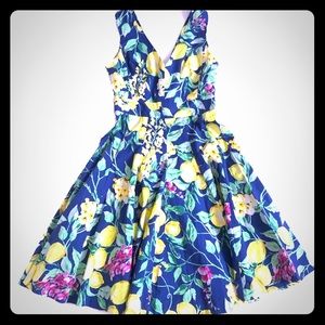BETSEY JOHNSON V-Neck Lemon Printed A-Line Dress 4